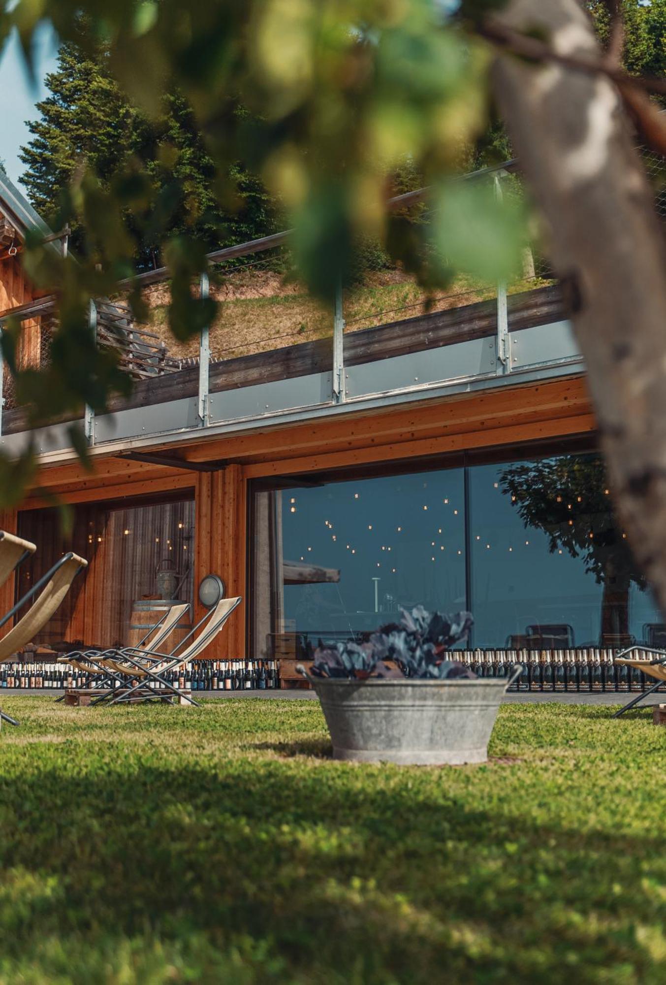 Nif: Alpine Taste Hotel *